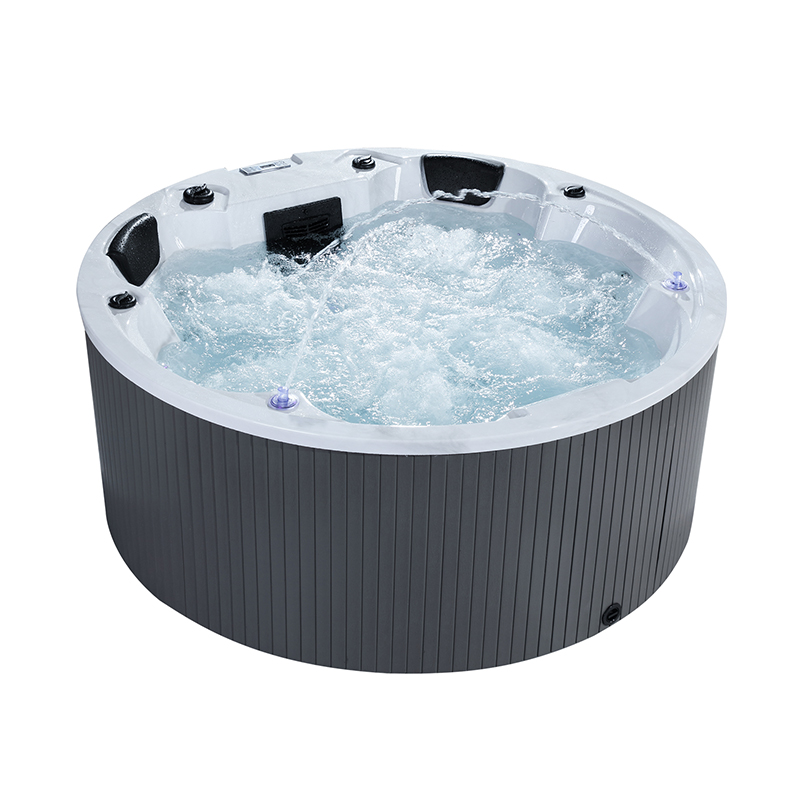 4 Kişilik Serbest Duran Jakuzi - Hot Tub incelemesi ve fiyatı